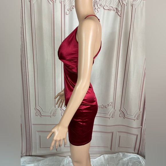 CITY STUDIO Womens Red Twist Front Crisscross Straps Zippere Short Dress XS - Picture 14 of 16